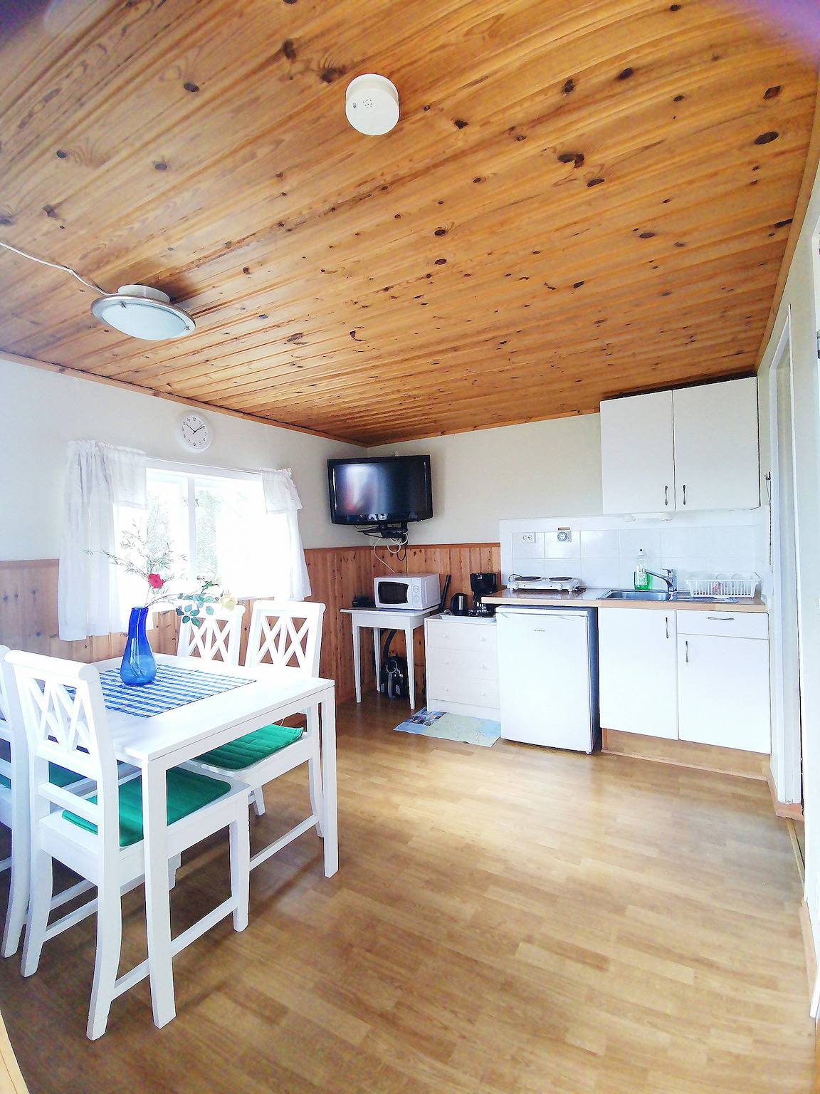 Maison de vacances pour 4 personnes avec vue sur le lac in Torsås