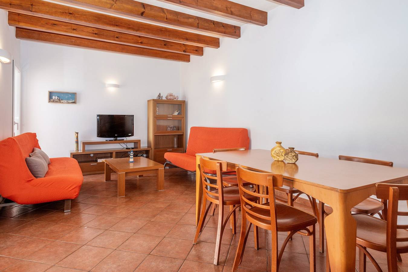 Vakantie Appartement "Villa Payu" met Zwembad, Wi-Fi, A/C, Balkon, Terras & Tuin, foto 10