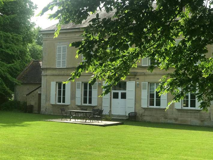Chambre d’hôte pour 2 personnes, avec terrasse et vue ainsi que piscine et jardin à Mosles - 4