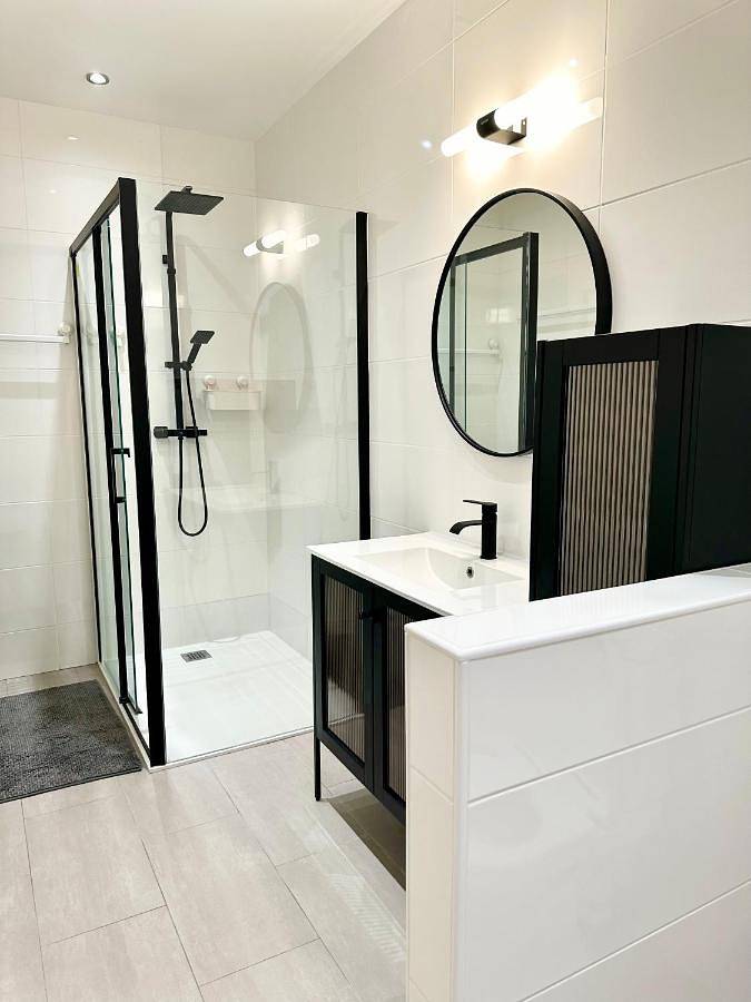 Gîte pour 2 personnes, avec terrasse à Sevran - 3