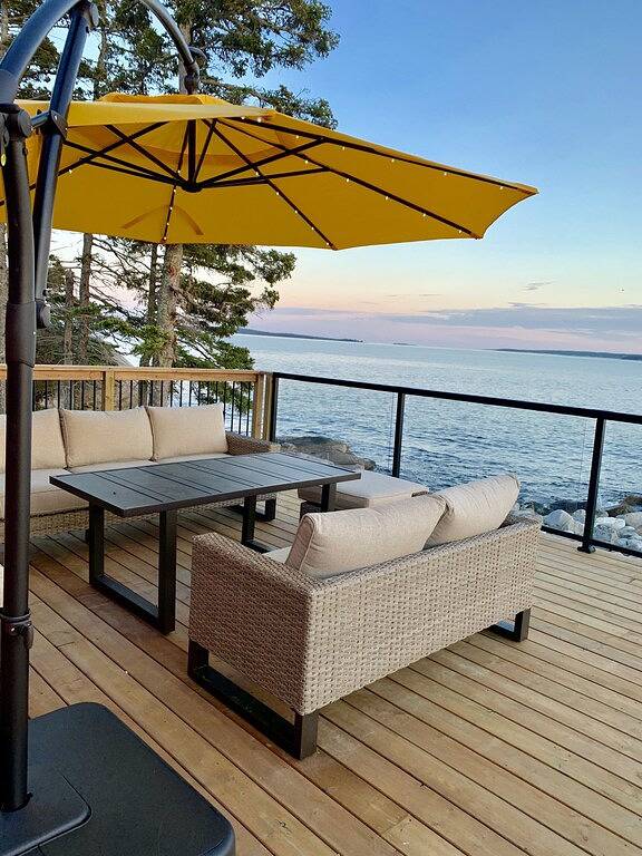 Designer Oceanfront Villa in Region of Queens Municipality, Queens County