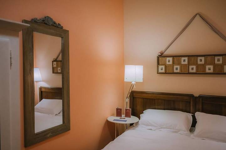 Room in Palace, in the historic center in Fermo (Pueblo), Fermo