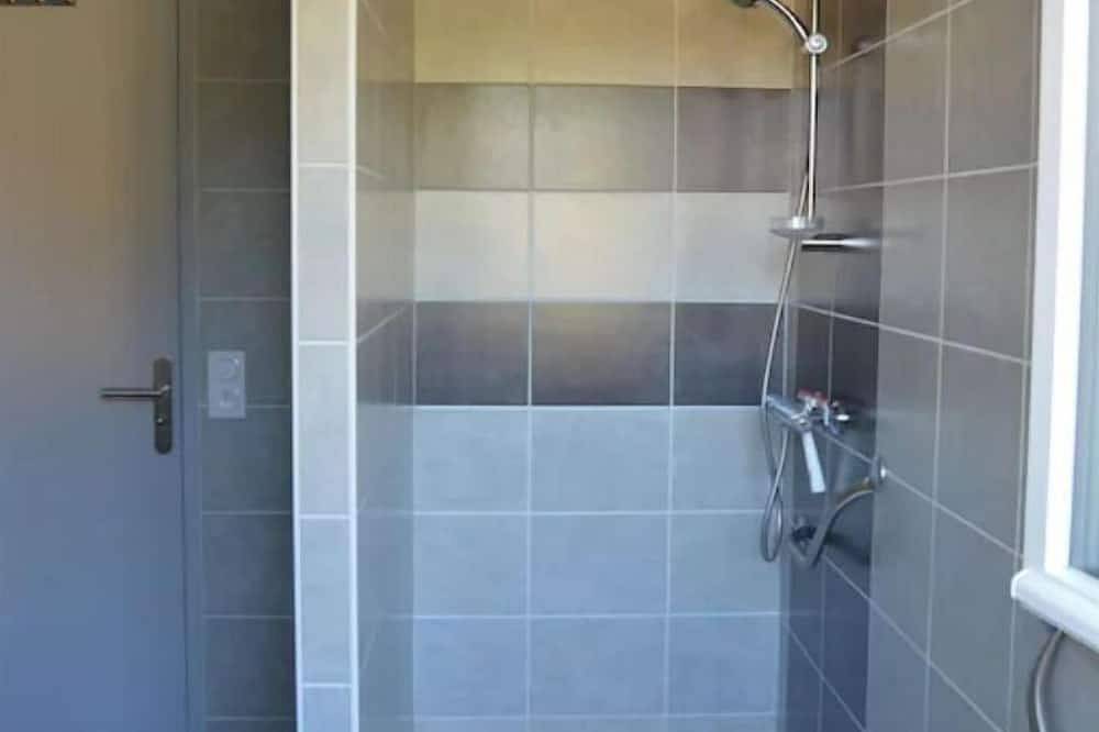 Ganze Wohnung, Geräumiges, ruhiges, komfortables Duplex, Südlage, beheizter, überdachter Pool in Messanges, Côte d’Argent