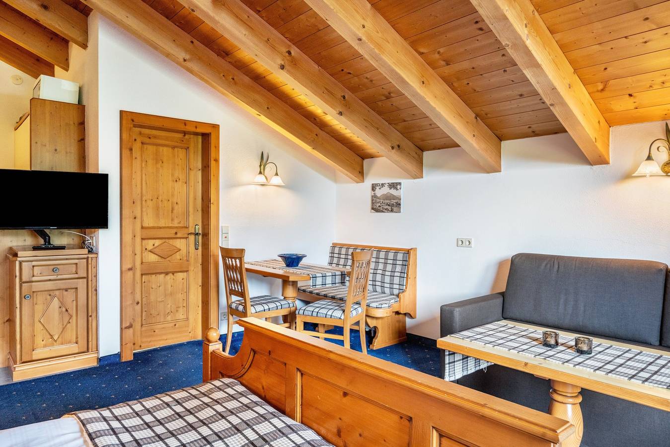 Ganzes Studio, Studio Gästehaus Tanneck – Nr 7 mit Bergblick, geteilter Sauna & Hallenbad in Reit im Winkl, Bayerische Alpen