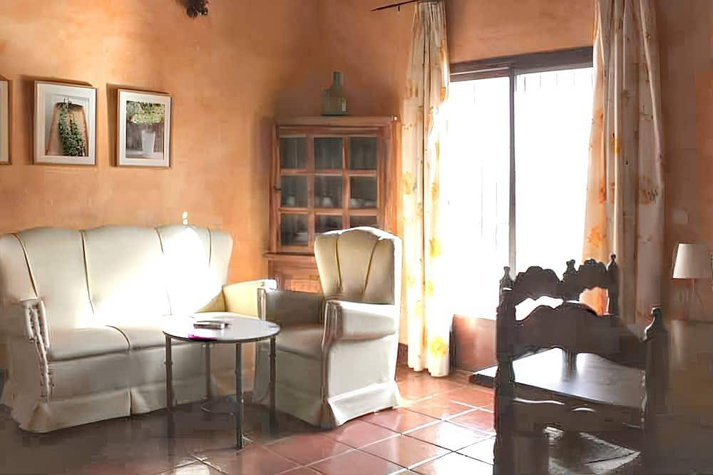 Homerez - Casa cómoda en Estepa con piscina compartida in Estepa, Provincia de Sevilla