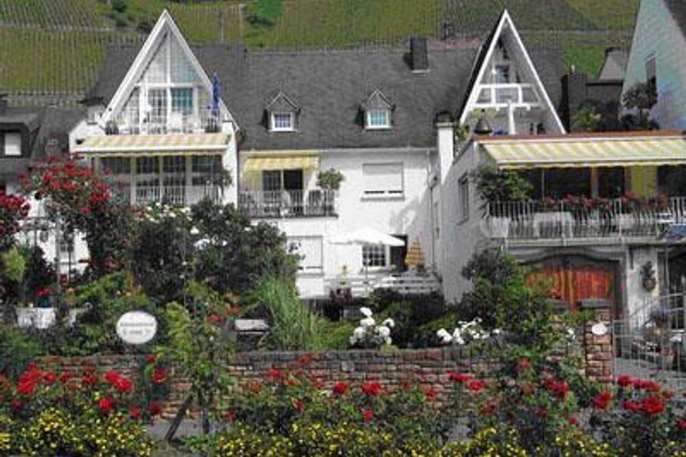 Ganze Wohnung, 3-Bettwohnung, Olive - Scheid, Edith in Neef, Cochem-Zell