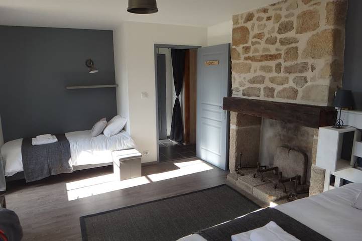 Location de vacances pour 12 personnes, avec jardin ainsi que sauna et jacuzzi à Treignac - 3