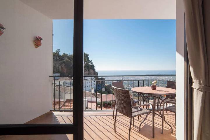 Apartment for 2 people, with pool in Mijas Pueblo