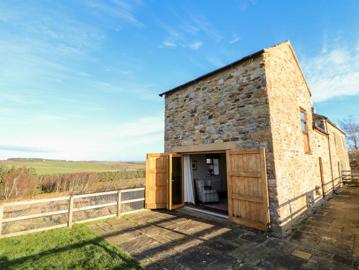 Log cabin for 6 people, with Garden and View in County Durham