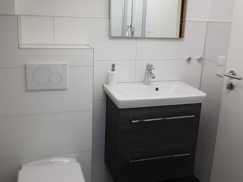 Ganze Ferienwohnung, Ferienwohnung Rehm - Ferienwohnung mit 48qm, 1 Schlafzimmer, 1 Wohn-/Schlafzimmer, max. 4 Personen in Beuren, Albsteig Etappe 9