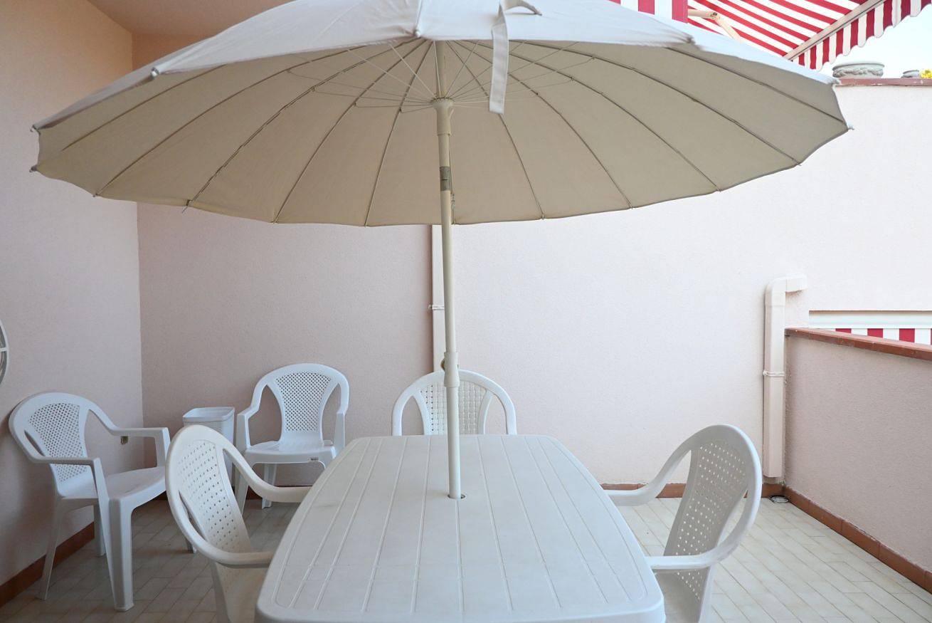 Ganze Wohnung, S205 - Sirolo, three-room apartment with portico and a / c in Sirolo, Riviera del Conero