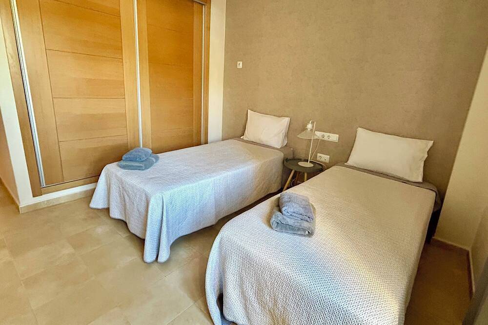 Hel leilighet, Luxury apartment on golf resort with private plunge pool in Hacienda del alamo, Fuente Alamo de Murcia