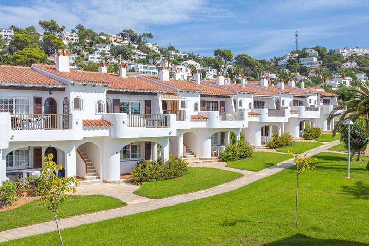 Apartment for 4 people, with Garden and Children pool in Platja Son Bou