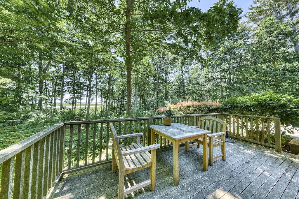 Ocean-view home with Ev charger - steps from Seapoint Beach in Kittery, York County