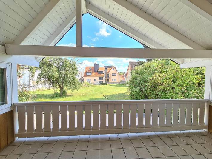Ferienwohnung für 8 Personen, mit Balkon und Terrasse sowie Garten und Ausblick in Günzburg