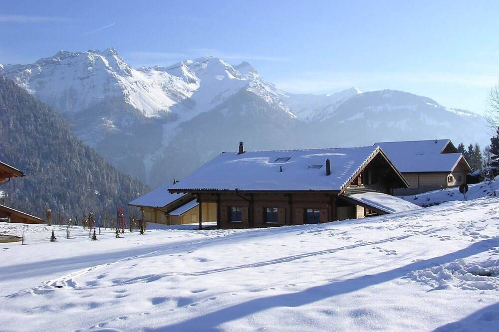 Charmant chalet familial dans les Alpes suisses près des remontées mécaniques et piste cyclable in Gryon, Alpes Vaudoises
