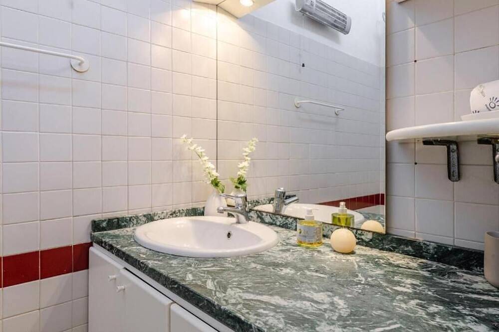 Ganze Wohnung, Informazioni in Ancona, Ancona Provinz