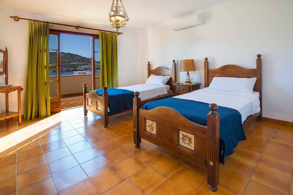 Villa avec vue sur le port d'Andratx avec piscine privée in Port d'Andratx, Andratx