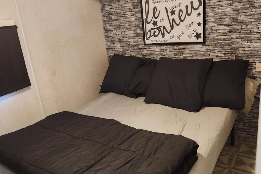 Mobile-Home Rental in Laruns, Béarn