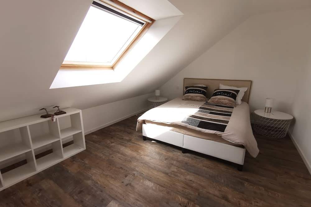 Ty Caromel maison de bord de mer avec jardin clos pour 2 à 8  personnes in Cléder, Ceinture Dorée