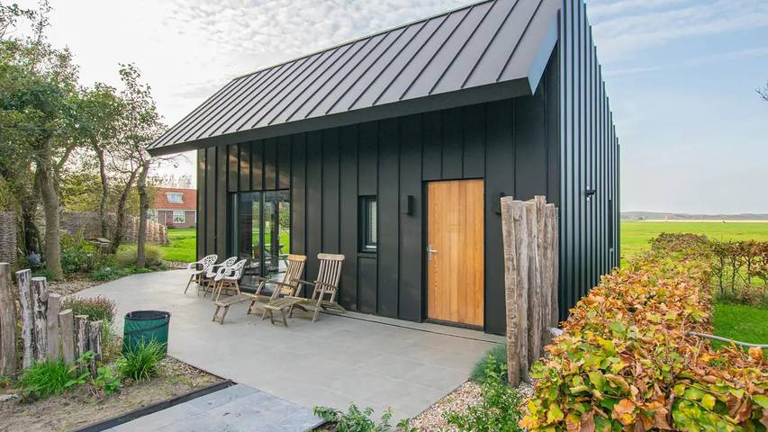 Ferienhaus für 3 Personen, mit Terrasse und Garten