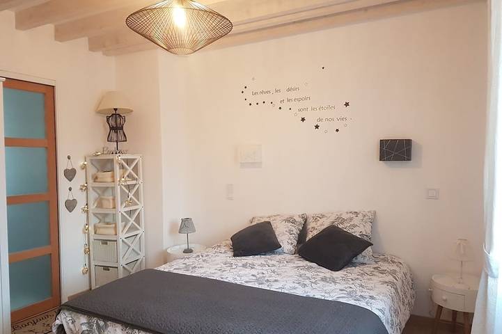 Location de vacances pour 8 personnes, avec jardin dans Saint-Quentin en Yvelines - 2