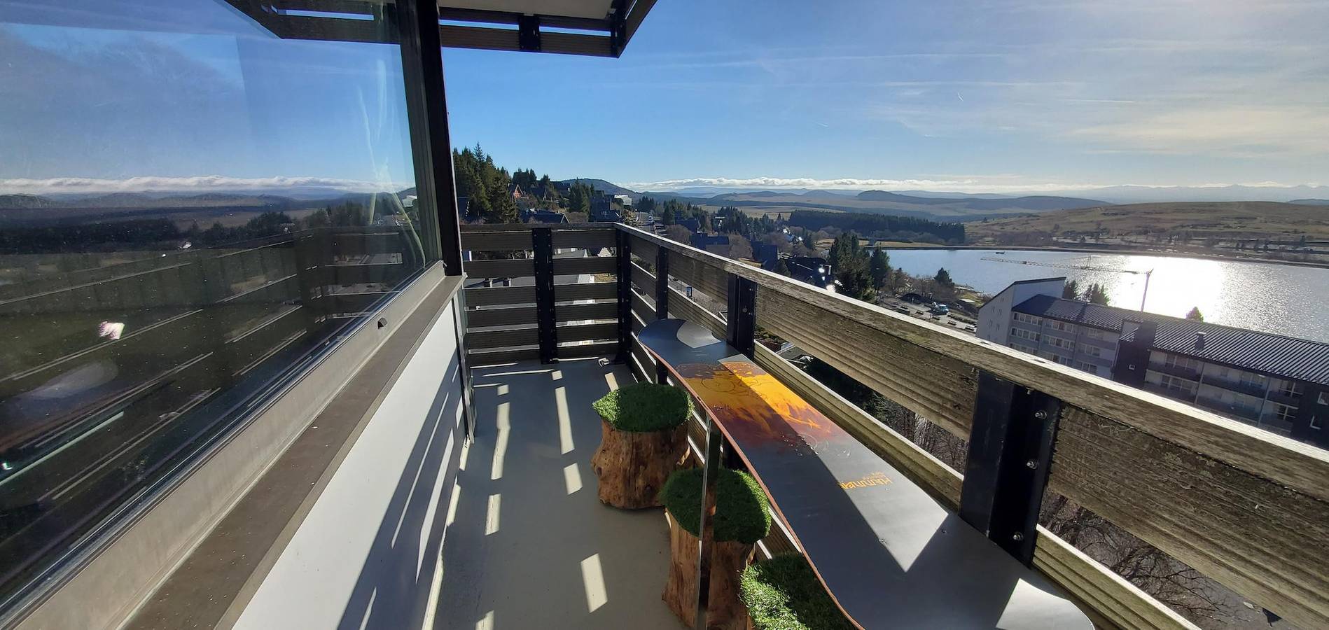 Appartement entier, Appartement de vacances pour 6 personnes avec balcon in Super Besse, Besse-et-Saint-Anastaise