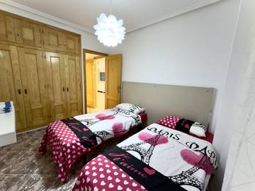 Apartment for 5 People in Torrevieja Centre, Torrevieja, Photo 4