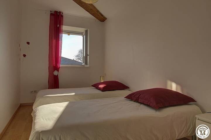 Location de vacances pour 6 personnes, avec jardin à Saint-Bénigne - 2