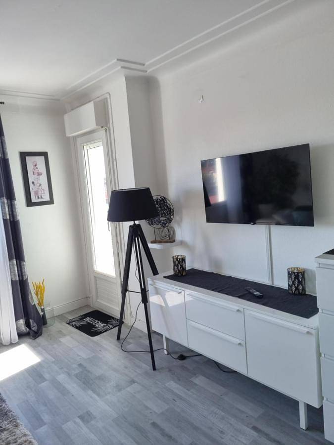 Gîte pour 6 personnes, avec vue et balcon à Tarbes - 4