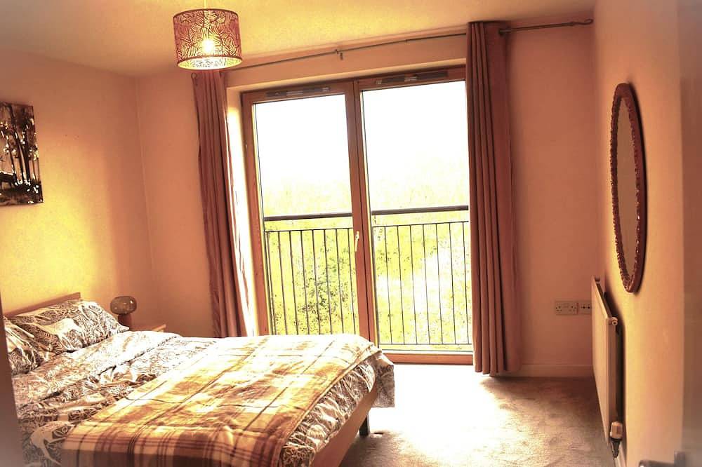 Entire apartment, Milton Keynes of a diverse attractions from ski, Theatre, Parks, Rock Climb in Milton Keynes, South East England