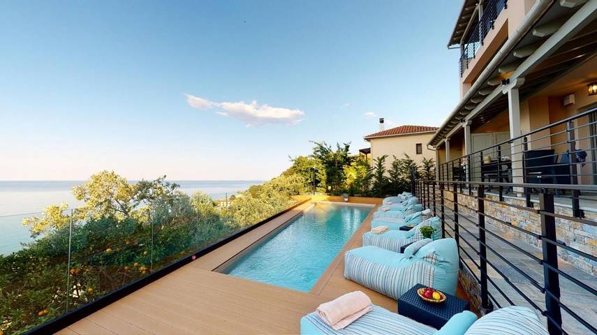 Appart’hôtel pour 3 personnes, avec jardin ainsi que piscine et vue, animaux acceptés