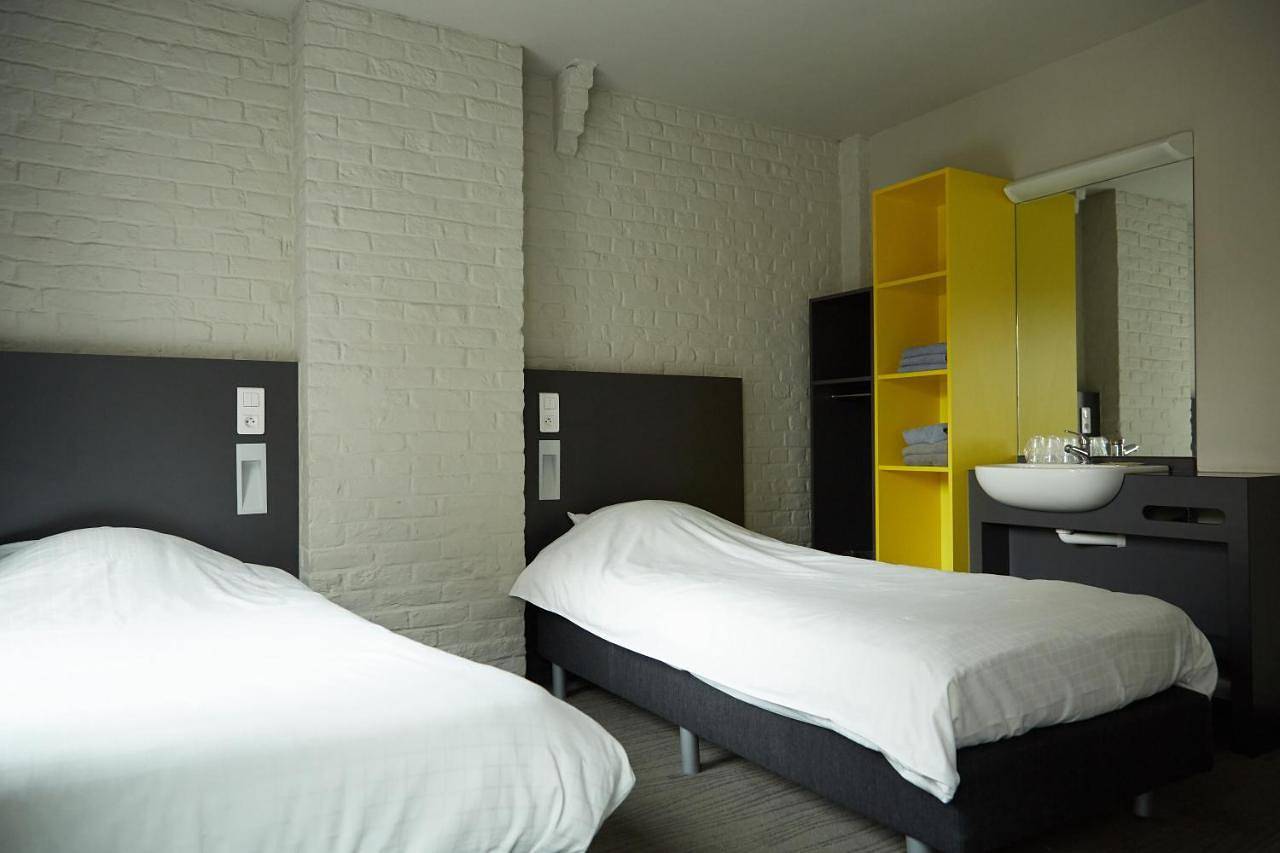 Budget Triple Room in Courtrai, Flandre-Occidentale