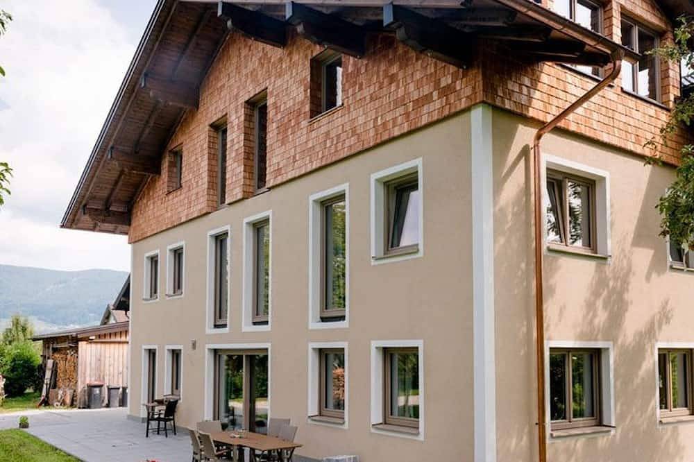 Ganze Wohnung, Buamawohnung - Gästehaus Kerschbaumer in Sankt Lorenz, Mondsee & Irrsee