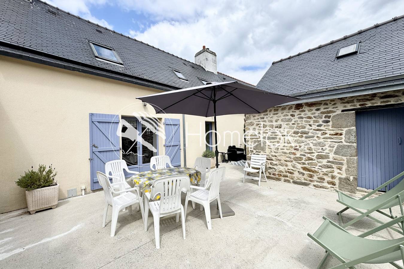 Ferienhaus für 6 Personen mit Terrasse in Pont-Scorff, Côte des Mégalithes