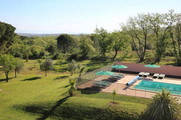 Maison d’hôte pour 2 personnes, avec piscine ainsi que jardin et vue, adapté aux familles à Argelès-sur-Mer