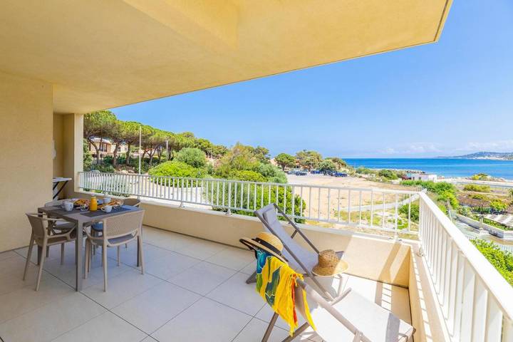 Aparthotel para 4 personas, con balcón y vistas - 1