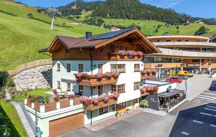 Ferienwohnung für 5 Personen, mit Terrasse in Großarl