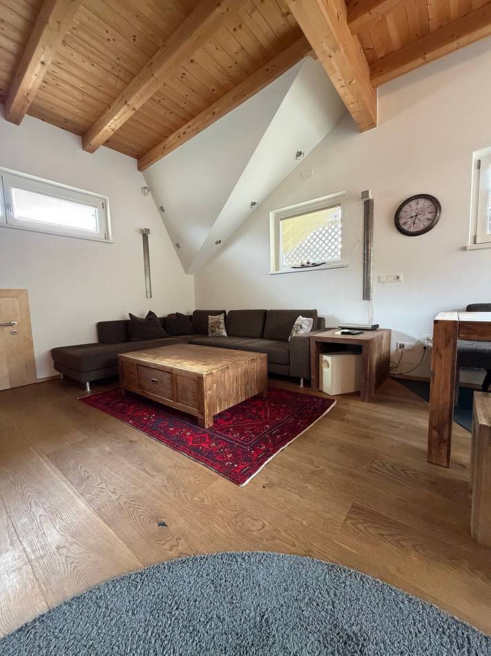 Ferienwohnung für 10 Personen, mit Balkon und Garten im Zillertal