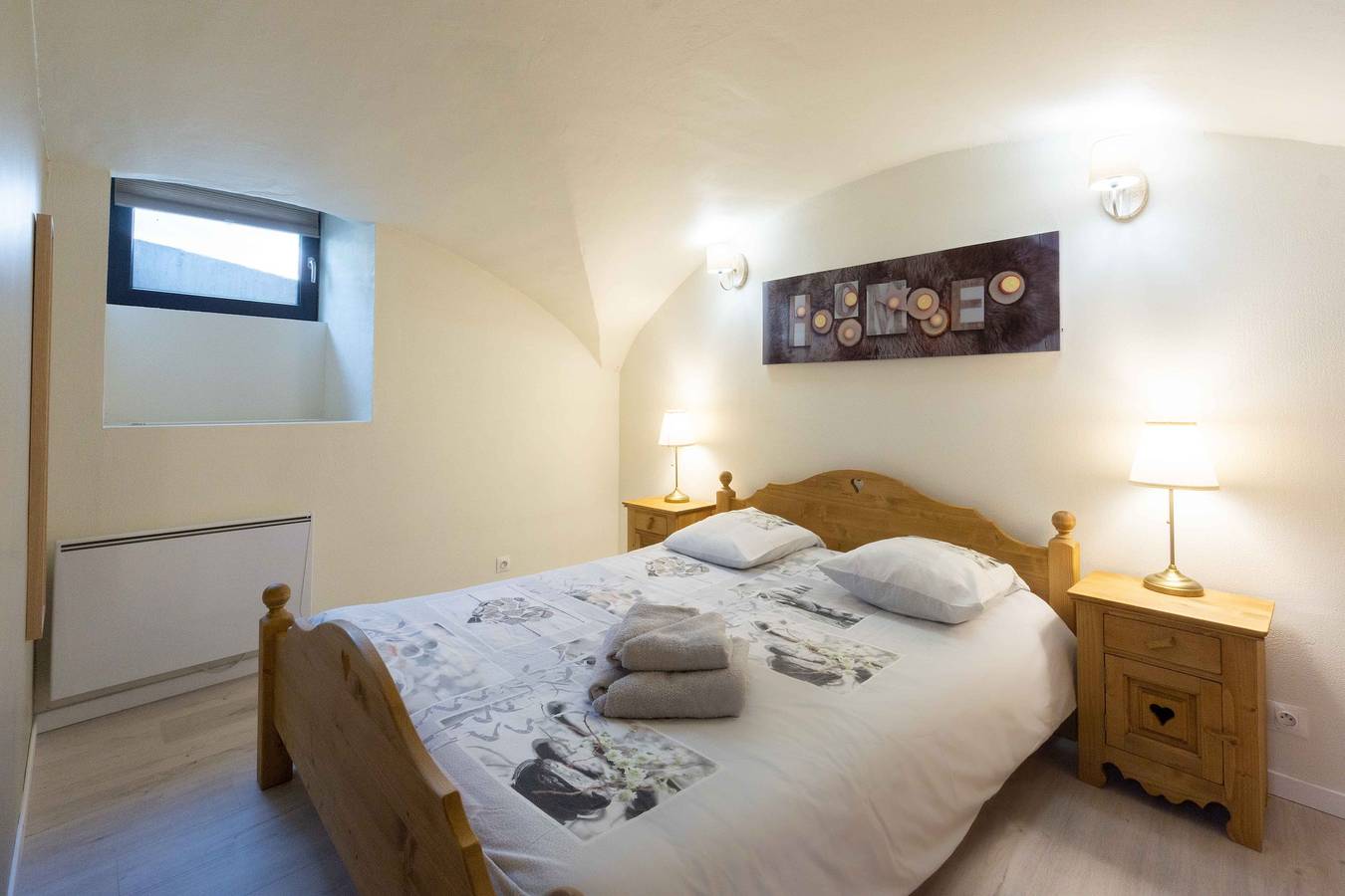 Appartement entier, Appartement "Charmant 3 Etoiles" avec vue sur les montagnes, terrasse privée et Wi-Fi in La Perrière, Les Trois Vallées