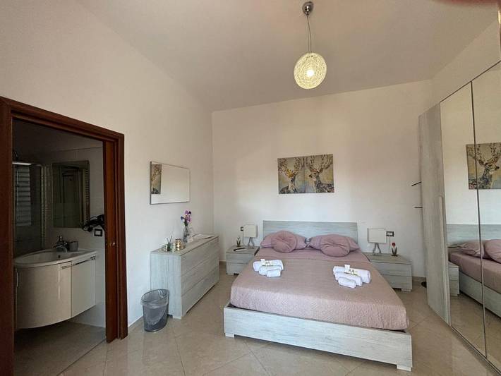 Chambre d’hôte pour 2 personnes, avec jardin, animaux acceptés à Côme - 3