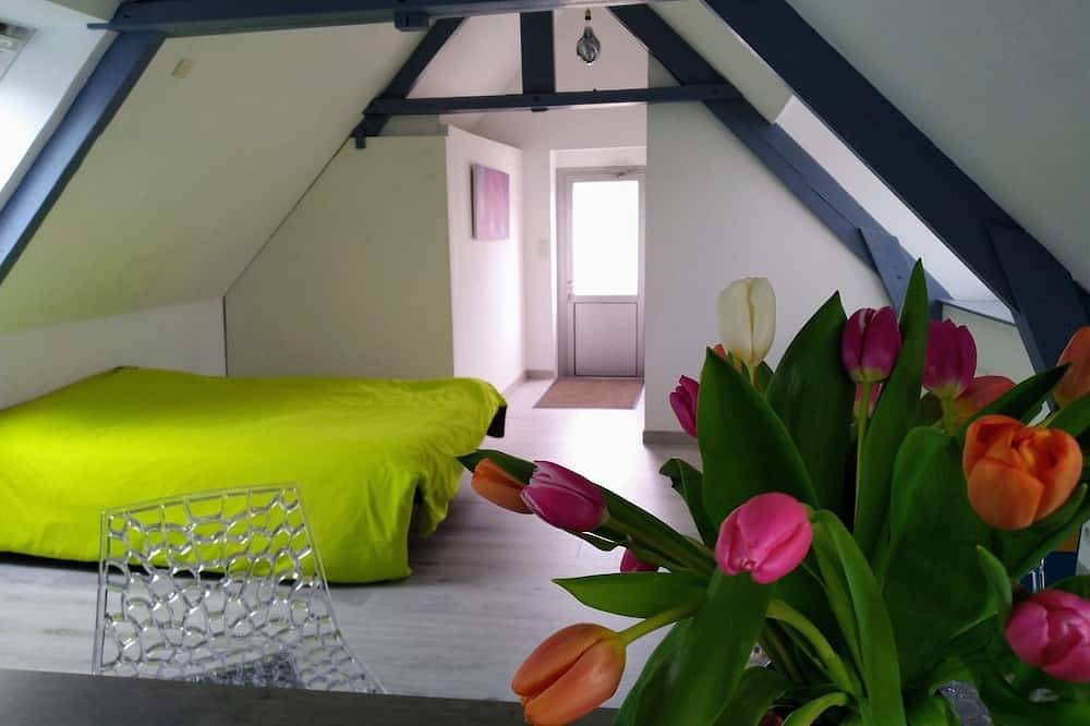 Ganze Wohnung, Studio im Zentrum von Lannion nahe allen Einkaufsmöglichkeiten und Stränden in Lannion, Ceinture Dorée