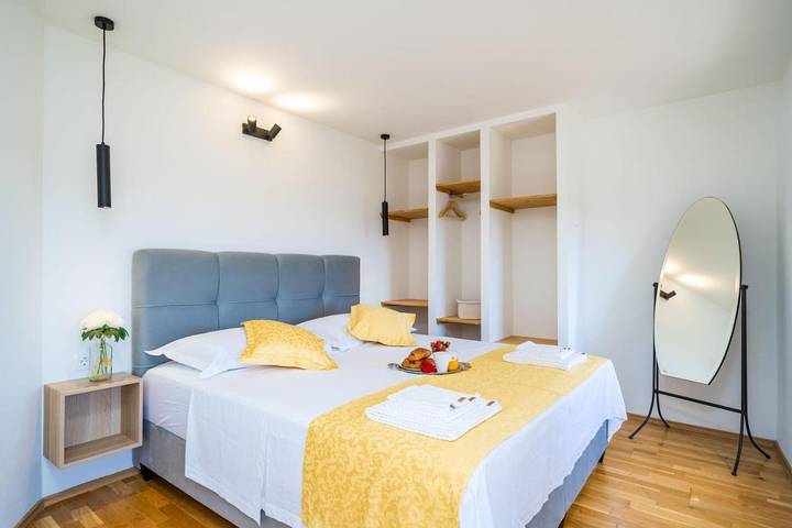 Villa pour 5 personnes, avec jardin ainsi que vue et piscine dans Mljet - 4