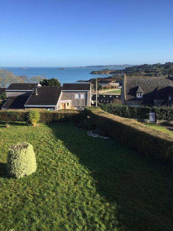 Location de vacances pour 10 personnes, avec jardin à Carantec - 4