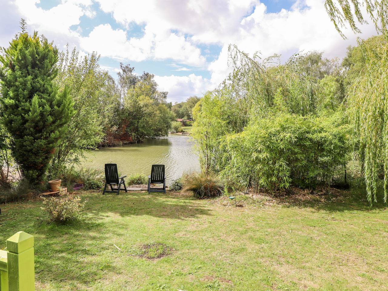 Lakeside Lodge Retreat in Tattershall, Lincolnshire