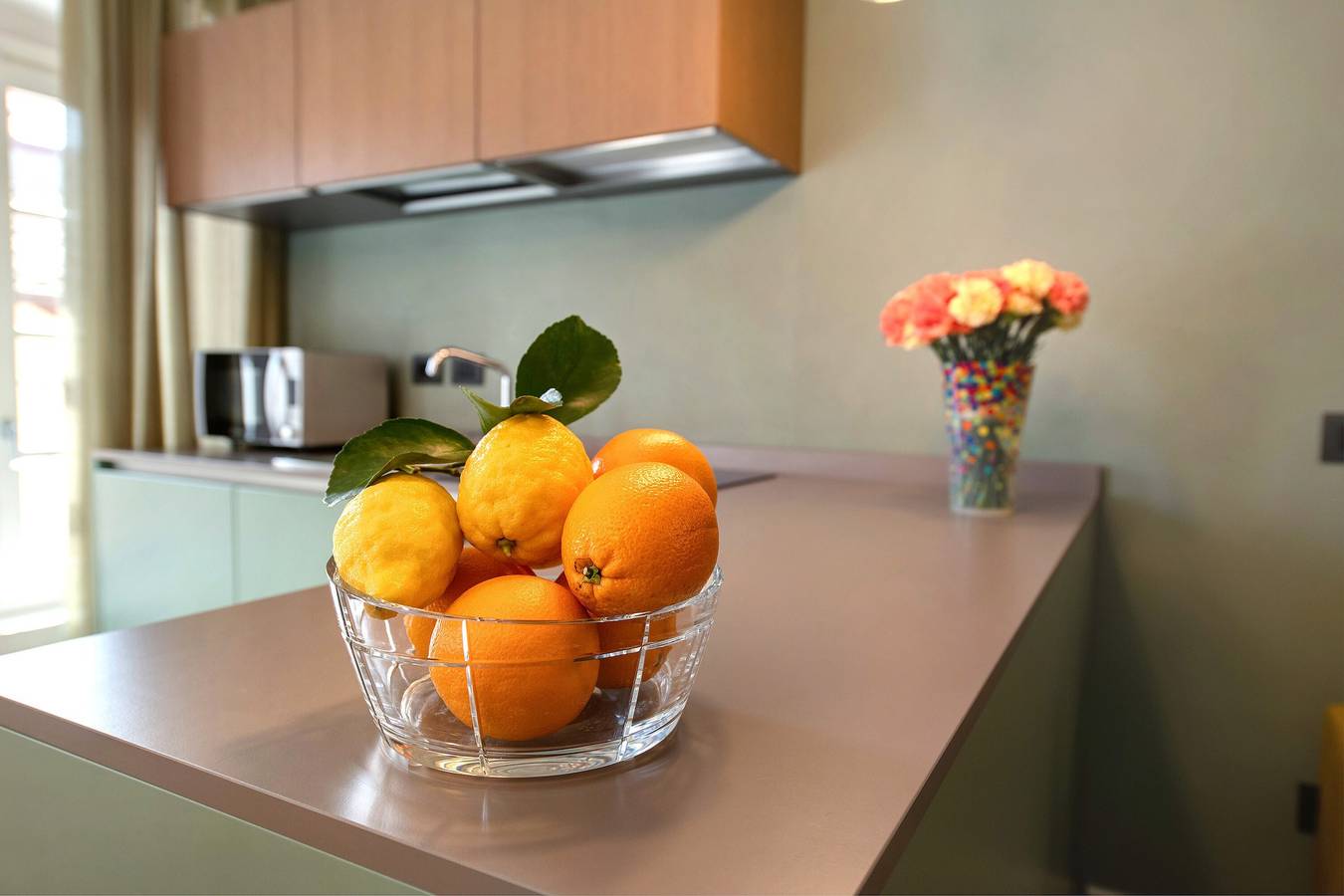 Appartement entier, Appartement 'Gemhouse Smeraldo Garda Lake' 50 m du lac, wi-fi et air conditionné in Gargnano, Montagnes autour du lac de Garde