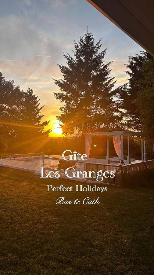 Location de vacances pour 4 personnes, avec Terrasse et Jardin ainsi que Piscine et Vue à Vigoulant