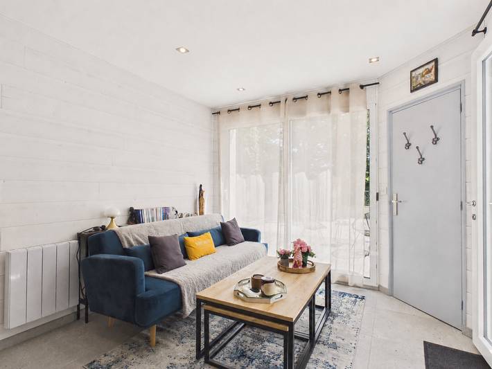 Location de vacances pour 4 personnes, avec terrasse et jardin à Le Tour-du-Parc