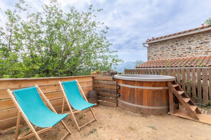 Chalet para 4 personas, con jardín - 1