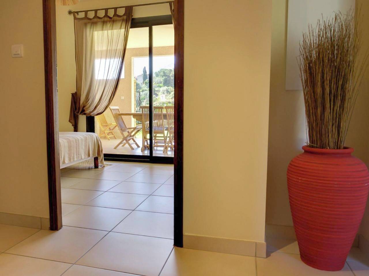 Modern Villa in Coggia with Balcony in Sagone, Vico